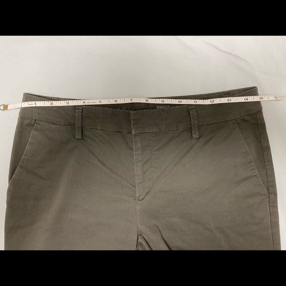 The Gap long khaki’s - Picture 9 of 10